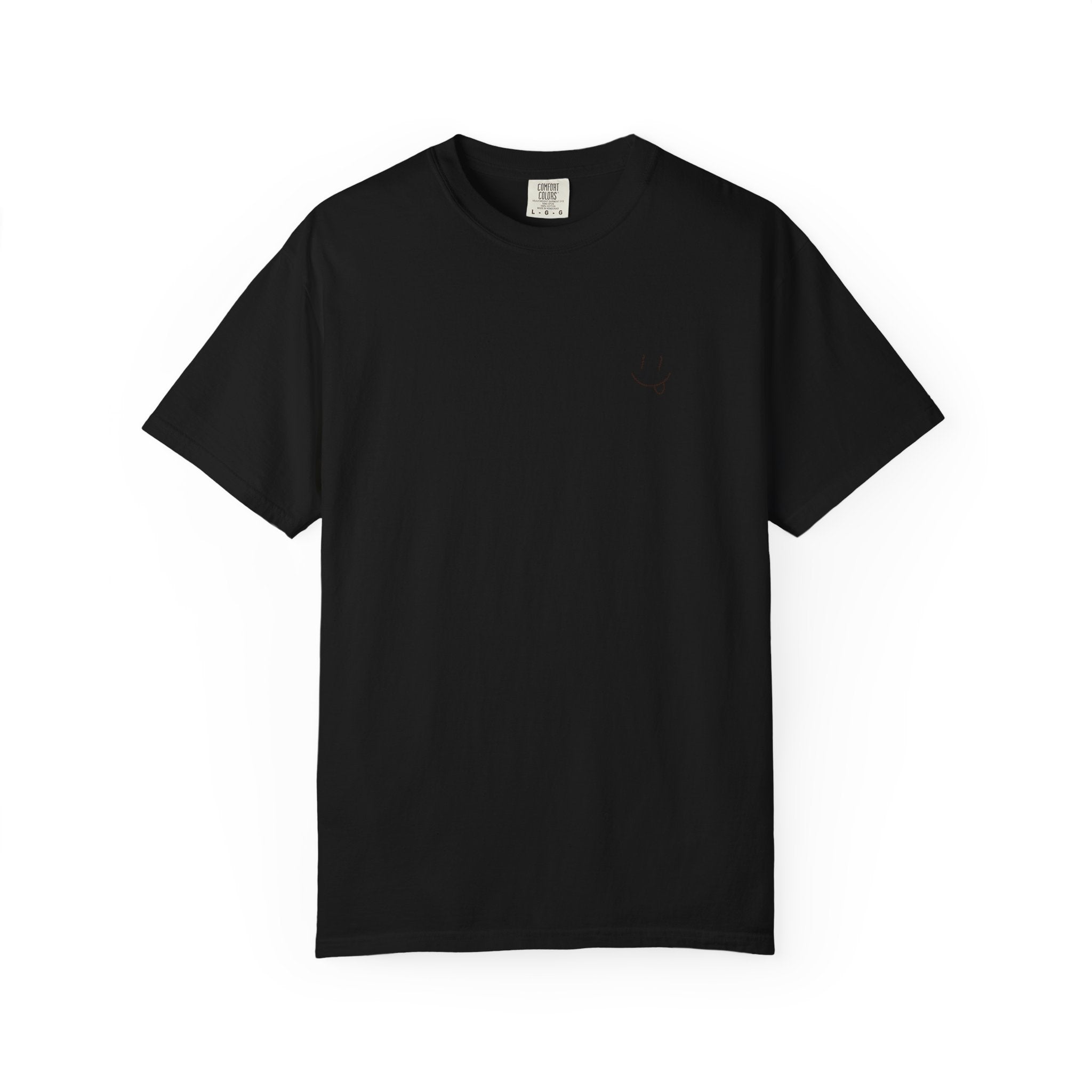 Hand-drawn Smiley Face Unisex Tee "SOCIAL BATTERY 1%"