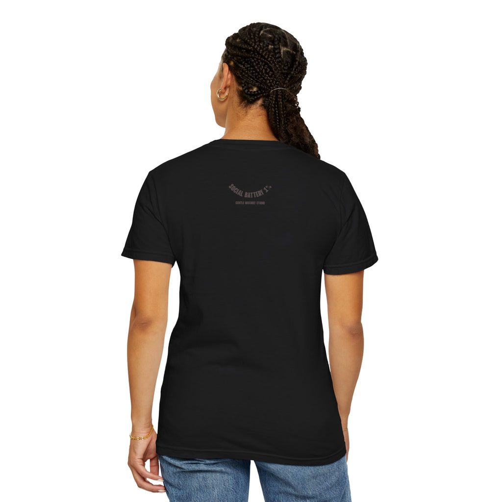Hand-drawn Smiley Face Unisex Tee "SOCIAL BATTERY 1%"
