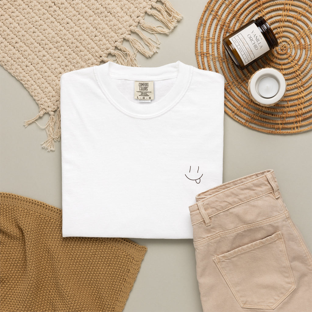 Hand-drawn Smiley Unisex Tee "GOOD MOOD"
